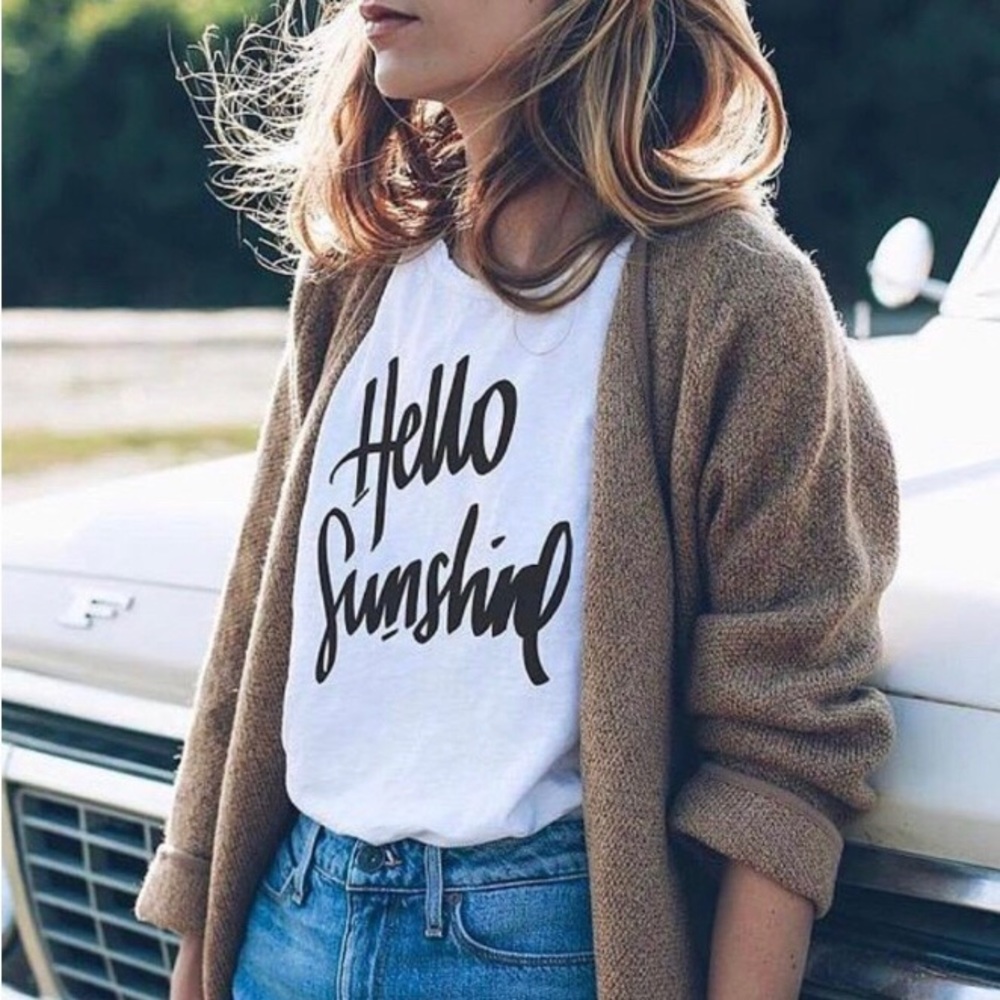 Adorable “Hello Sunshine” Short-Sleeve T-Shirt🌞